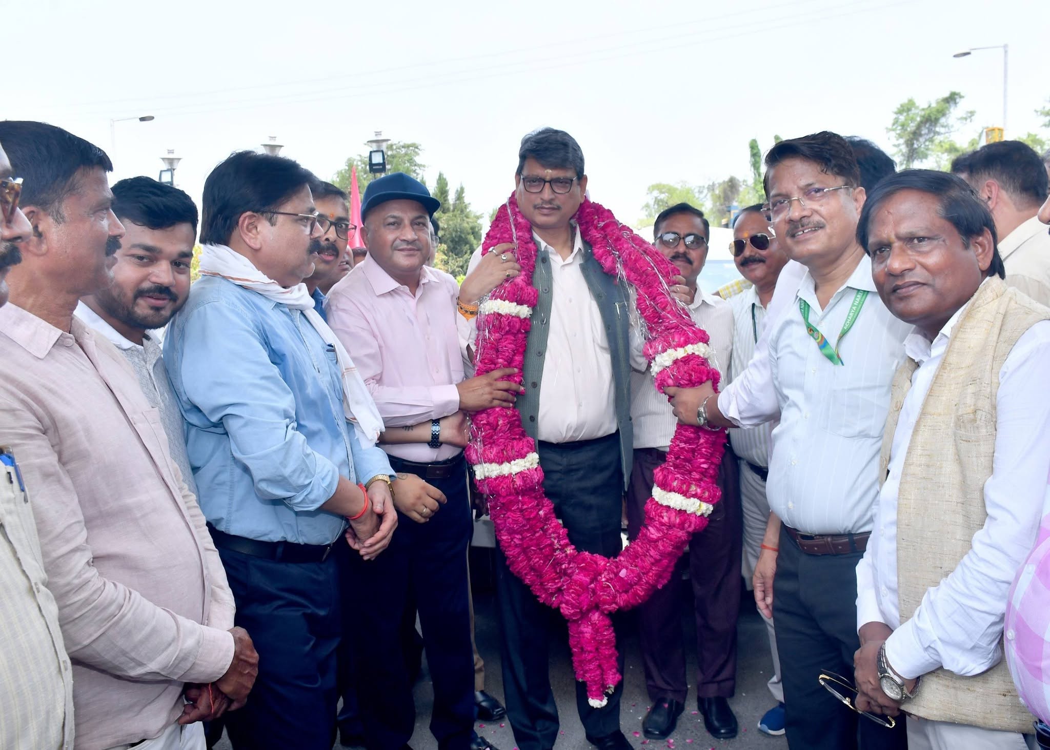 Welcoming our new Vice Chancellor with great enthusiasm and respect.
